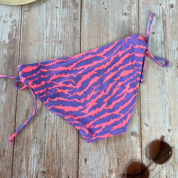 VS Neon Zebra Bikini Set - Picture 7 of 8